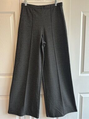 Max Studio Pintuck Wide Leg Black & White Geometric Pants